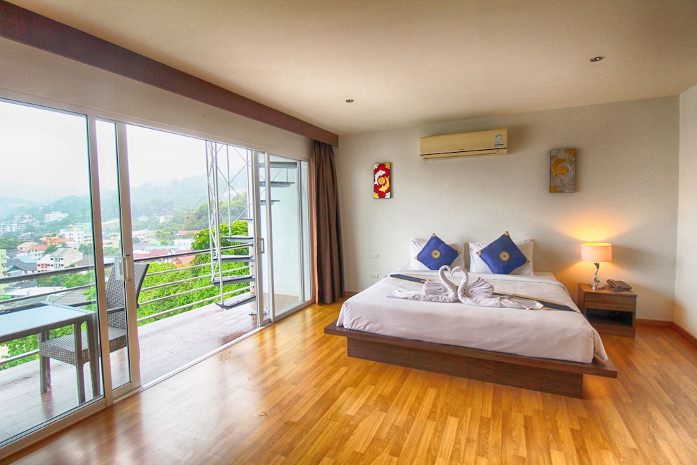 Oceanview Treasure Hotel & Residence 17/58