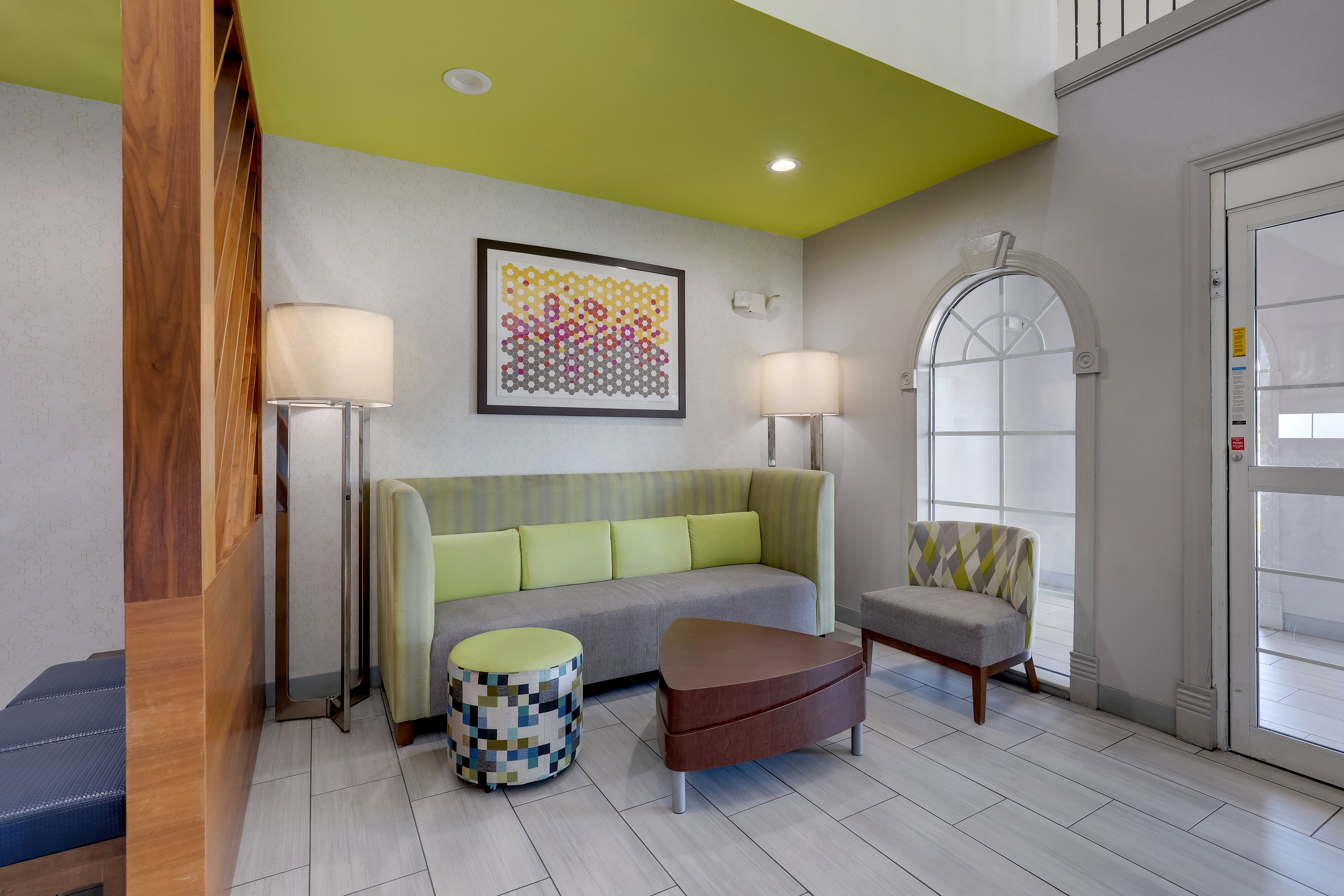 Holiday Inn Express Hotel Suites Orangeburg 39/61