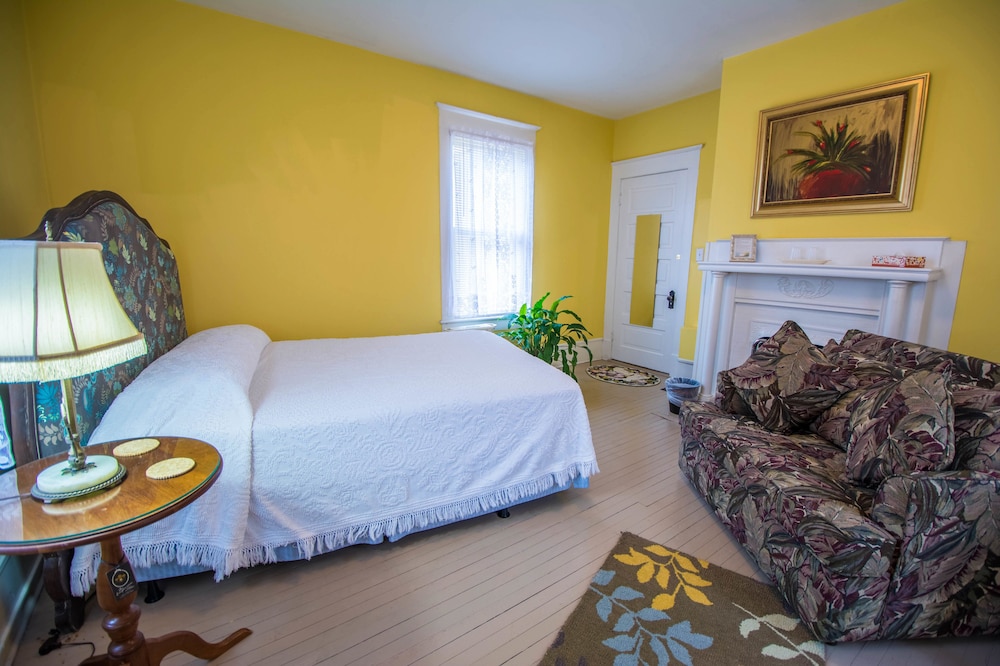 The Dailey Renewal Retreat Bed Breakfast 18/47
