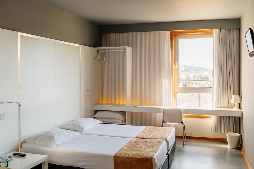 Basic Hotel Braga By Axis 15/69
