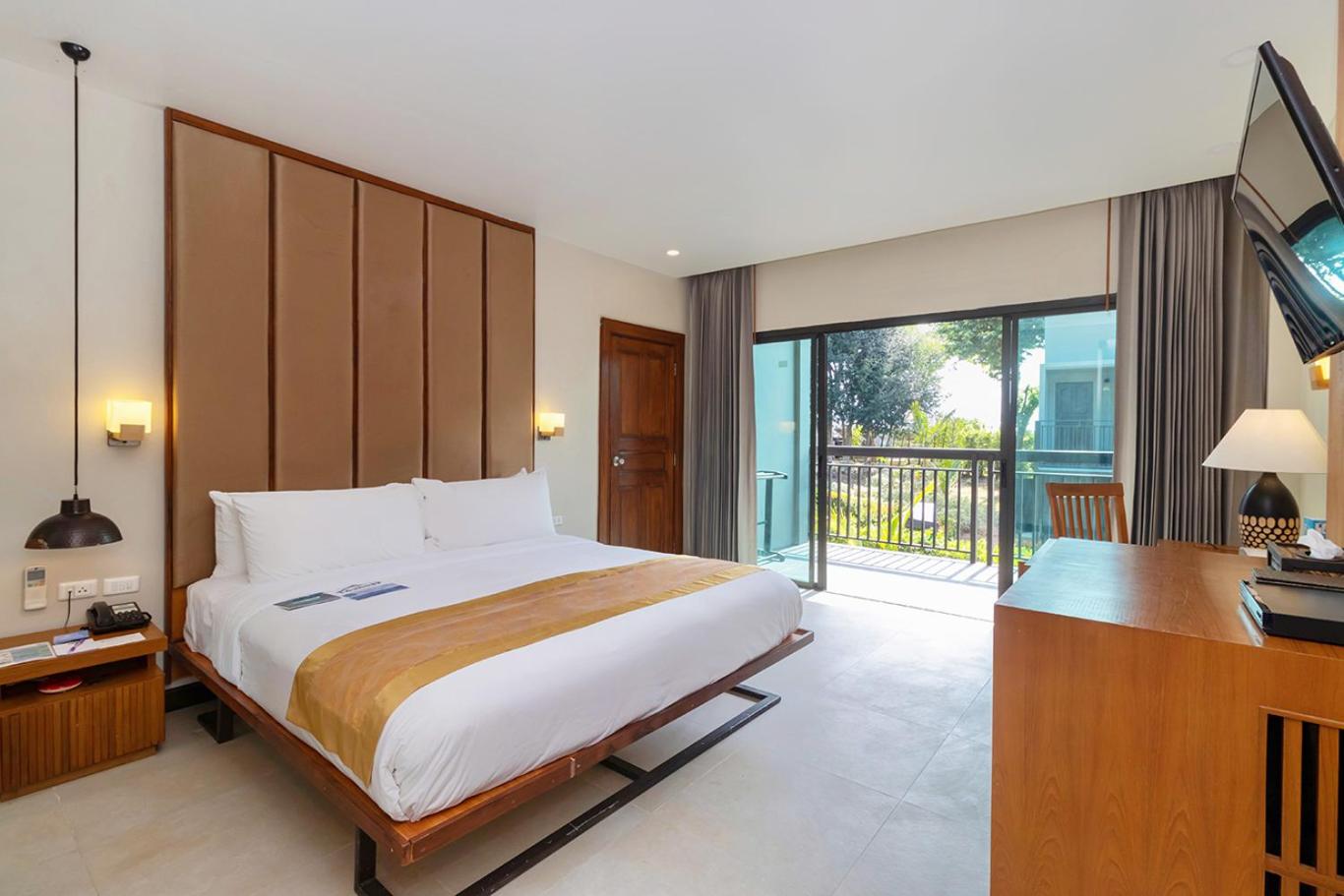 Sunset, Studio, Double Bed