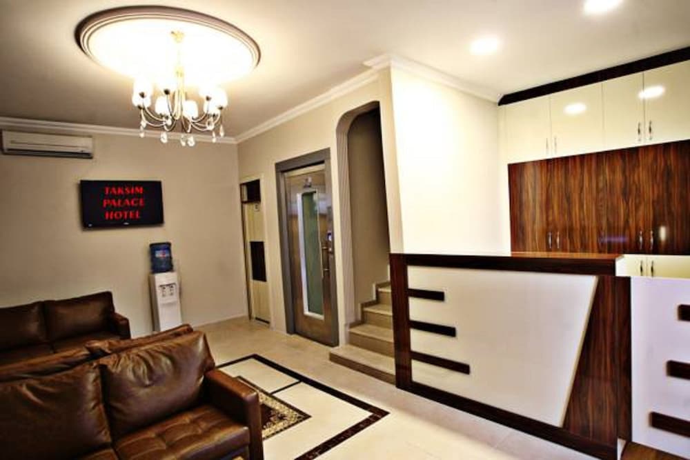 Taksim Palace Hotel 7/60