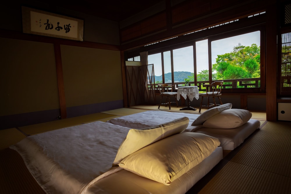JAPANESE, PRIVATE BATHROOM, MAIN BUILDING