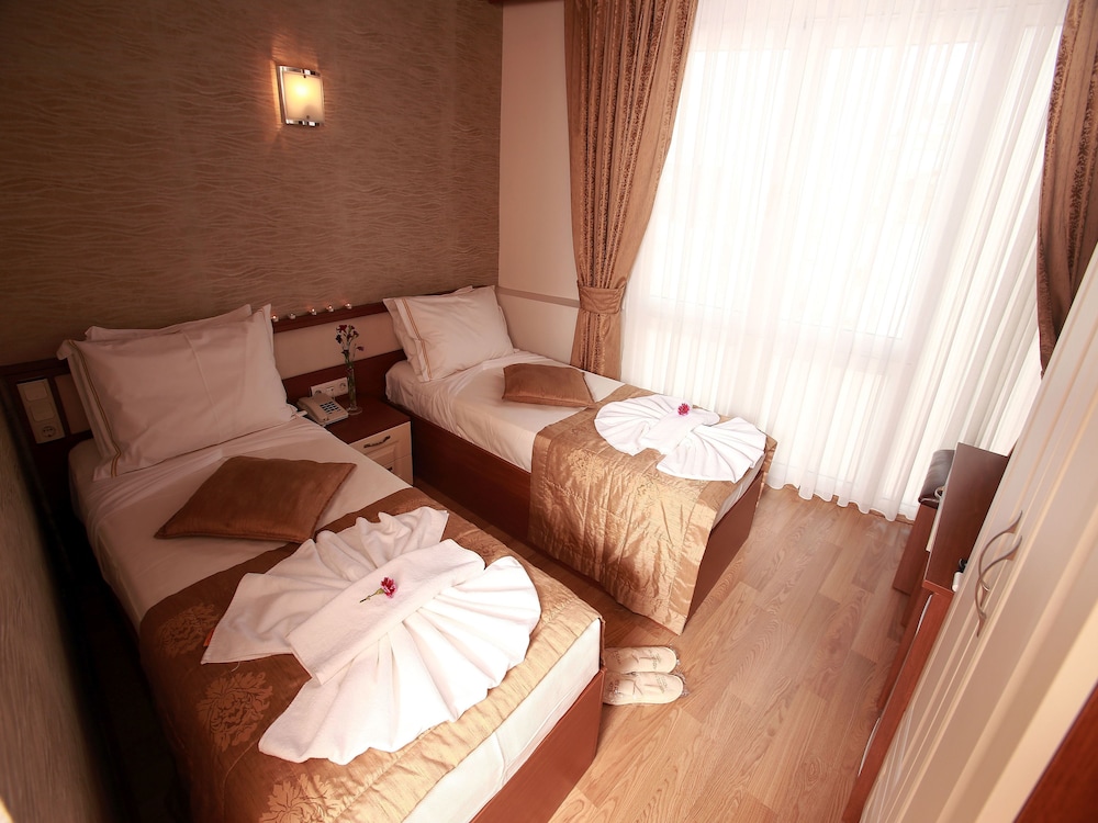 Arife Sultan Hotel 18/59