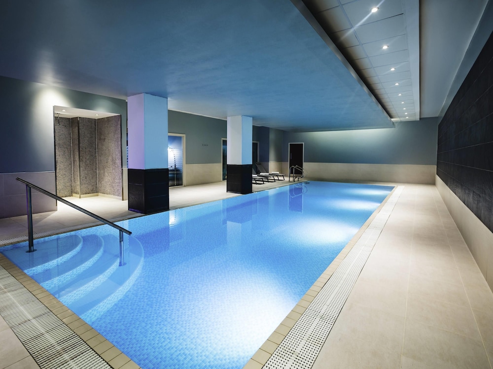NOVOTEL READING CENTRE 43/80