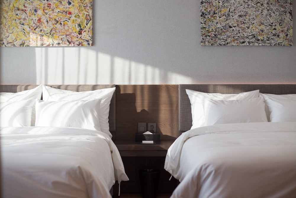 Dignity Hotel 14/70