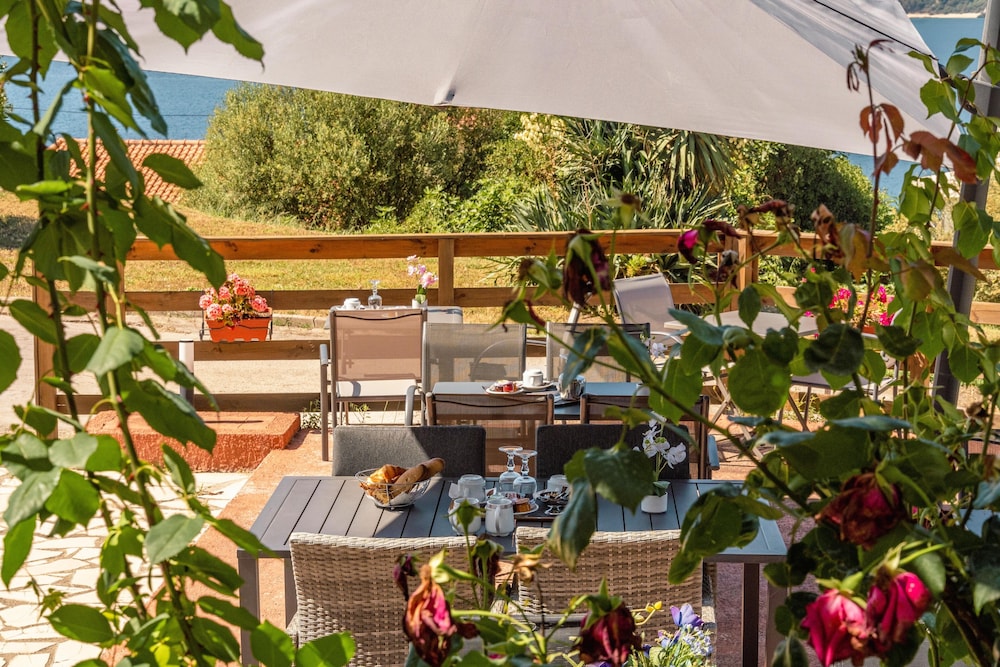 Hôtel Hibiscus 22/27