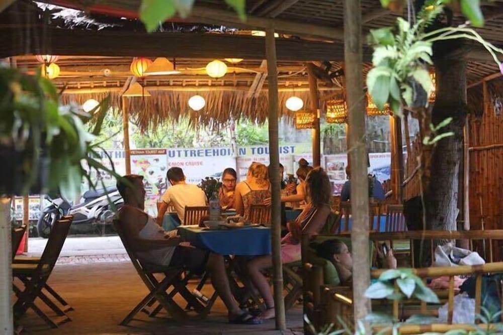 Under The Coconut Tree 27/50
