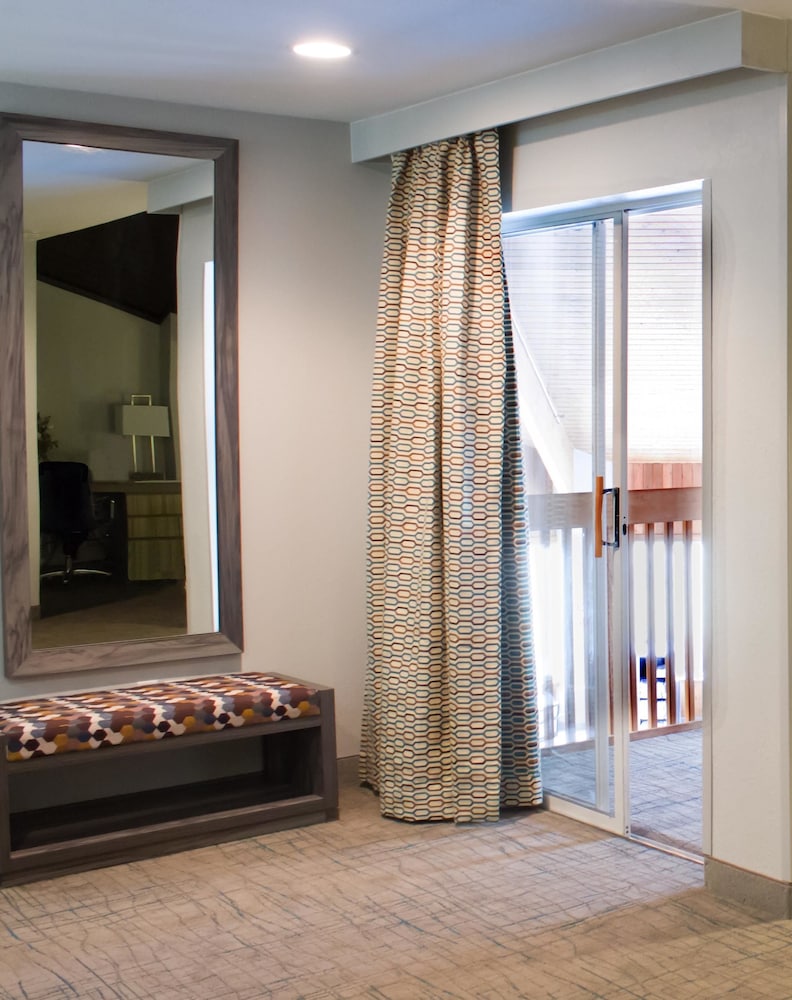 Baymont by Wyndham Maumee Toledo 20/37