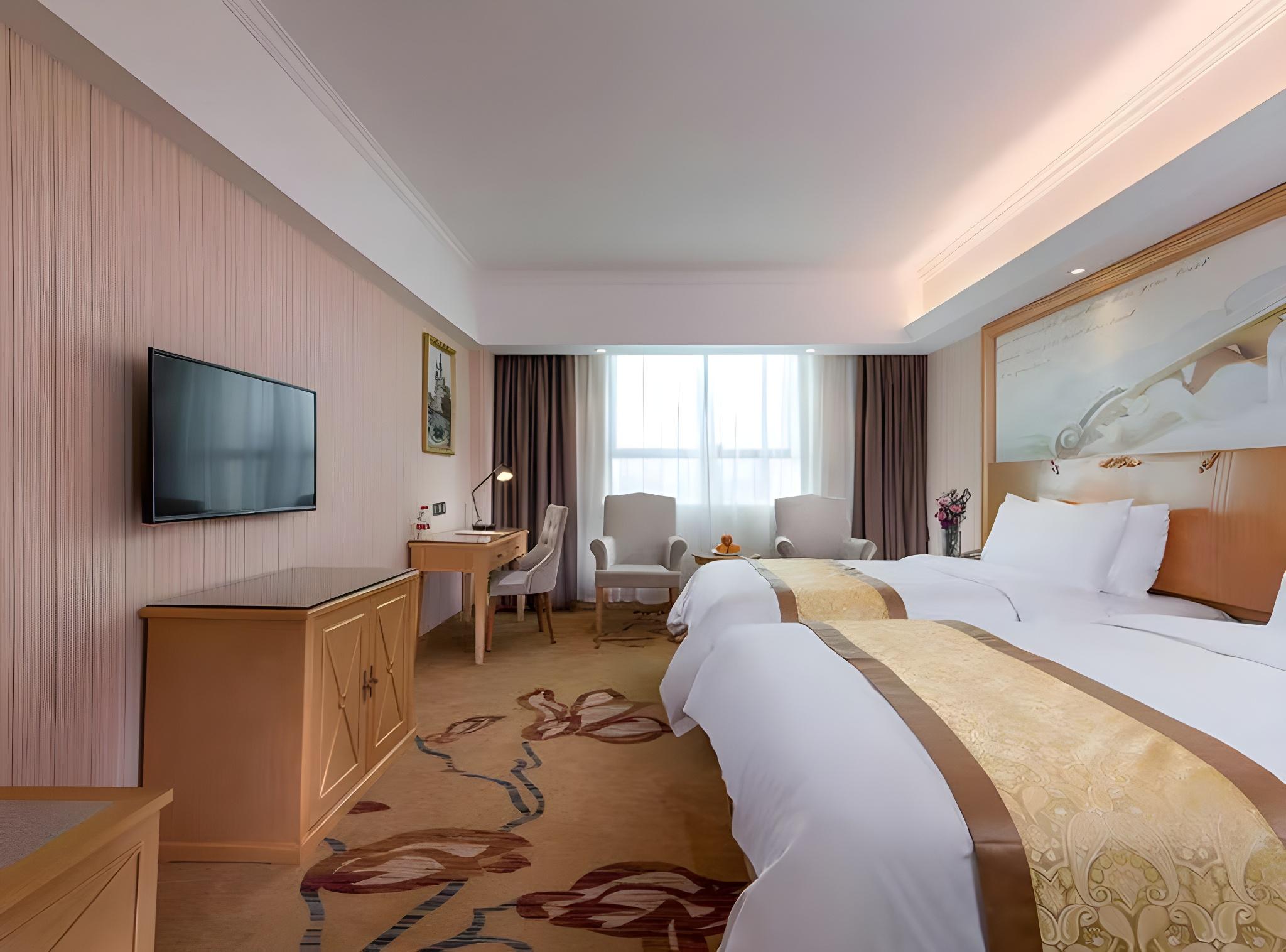 Vienna Hotel (Guangzhou Huadu Furong) 24/42