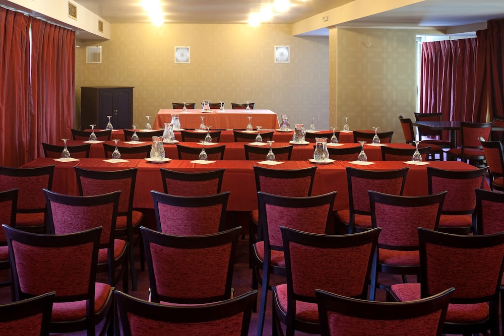 Margarona Royal Hotel 41/44