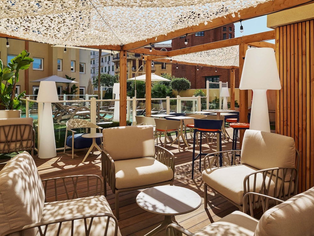 ibis Nice Centre Gare 40/63