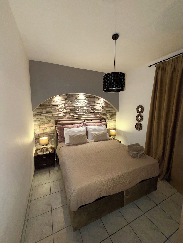 Kensho Skiathos Apartments 14/50