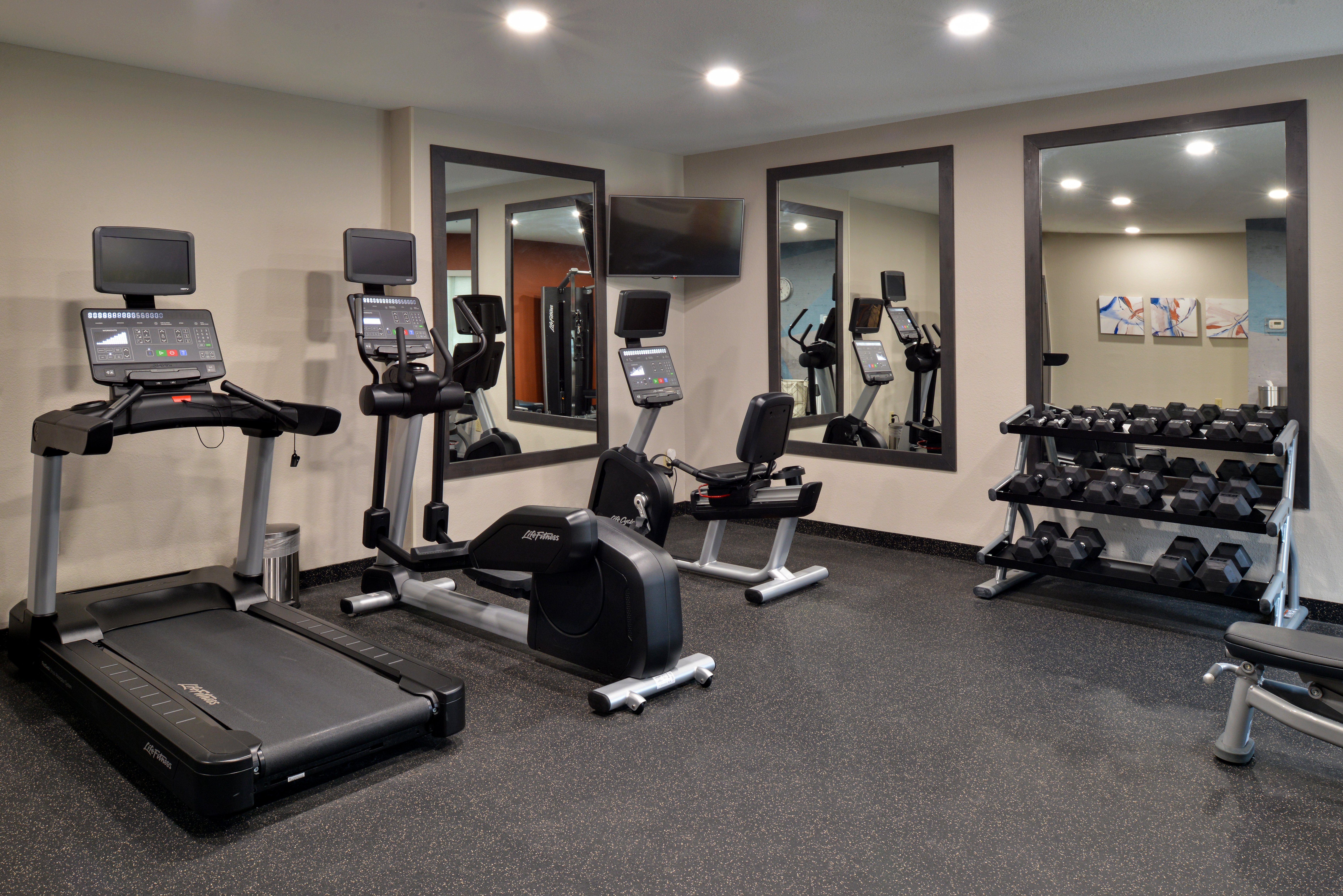 Candlewood Suites St. Joseph 22/54