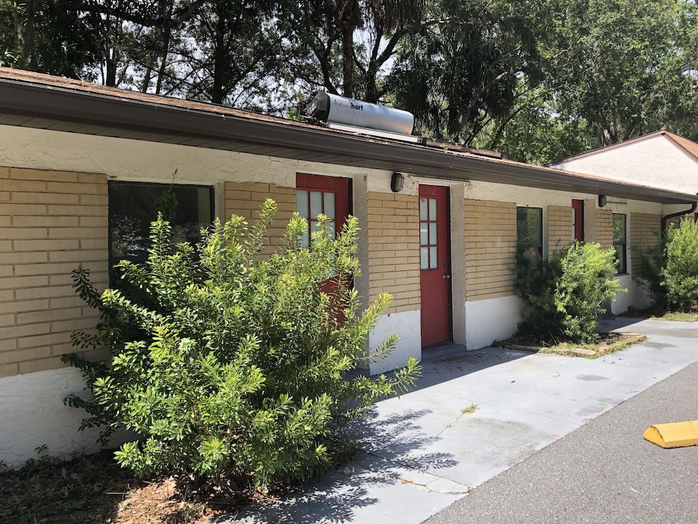 Retreat at Crystal Manatee 7/65
