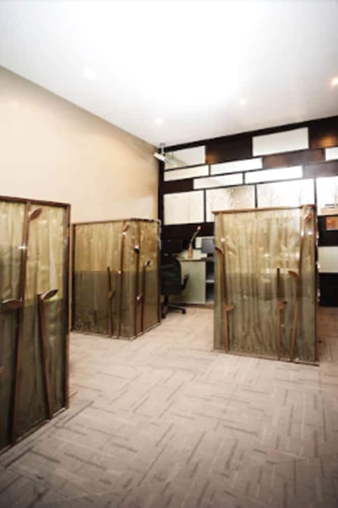 Dorsett Shanghai Hotel 30/50