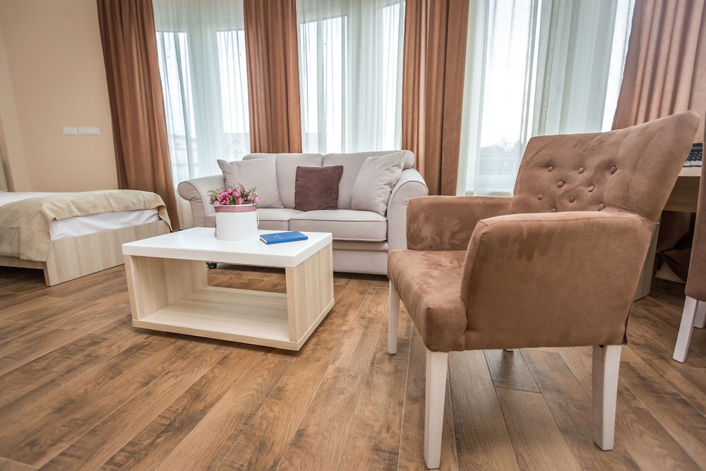 Hotel Mar Garni 38/45