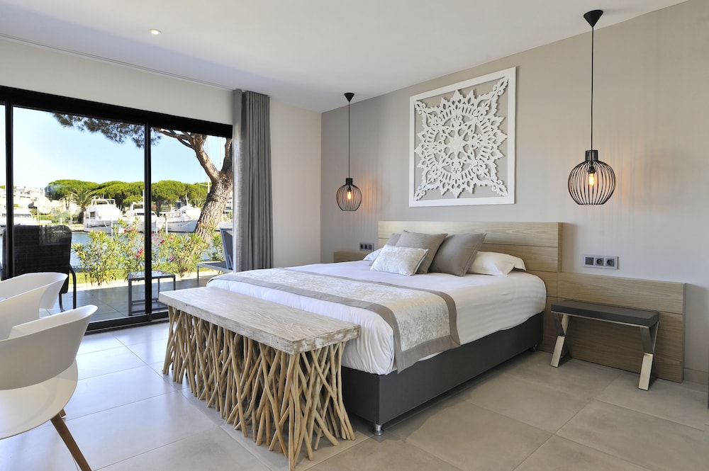 Le Spinaker Hotel Lodge And Spa 7/50