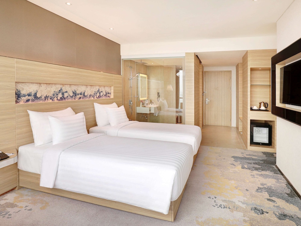 Novotel Samator Surabaya Timur 23/70