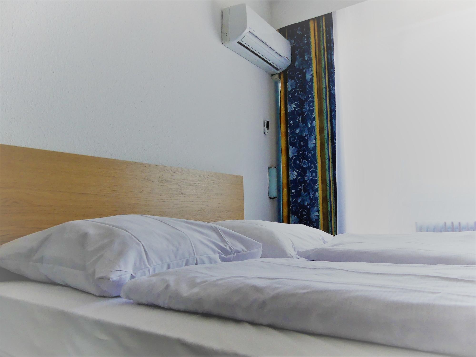 2 Bedrooms, Suite, Cathedral View, Terrace