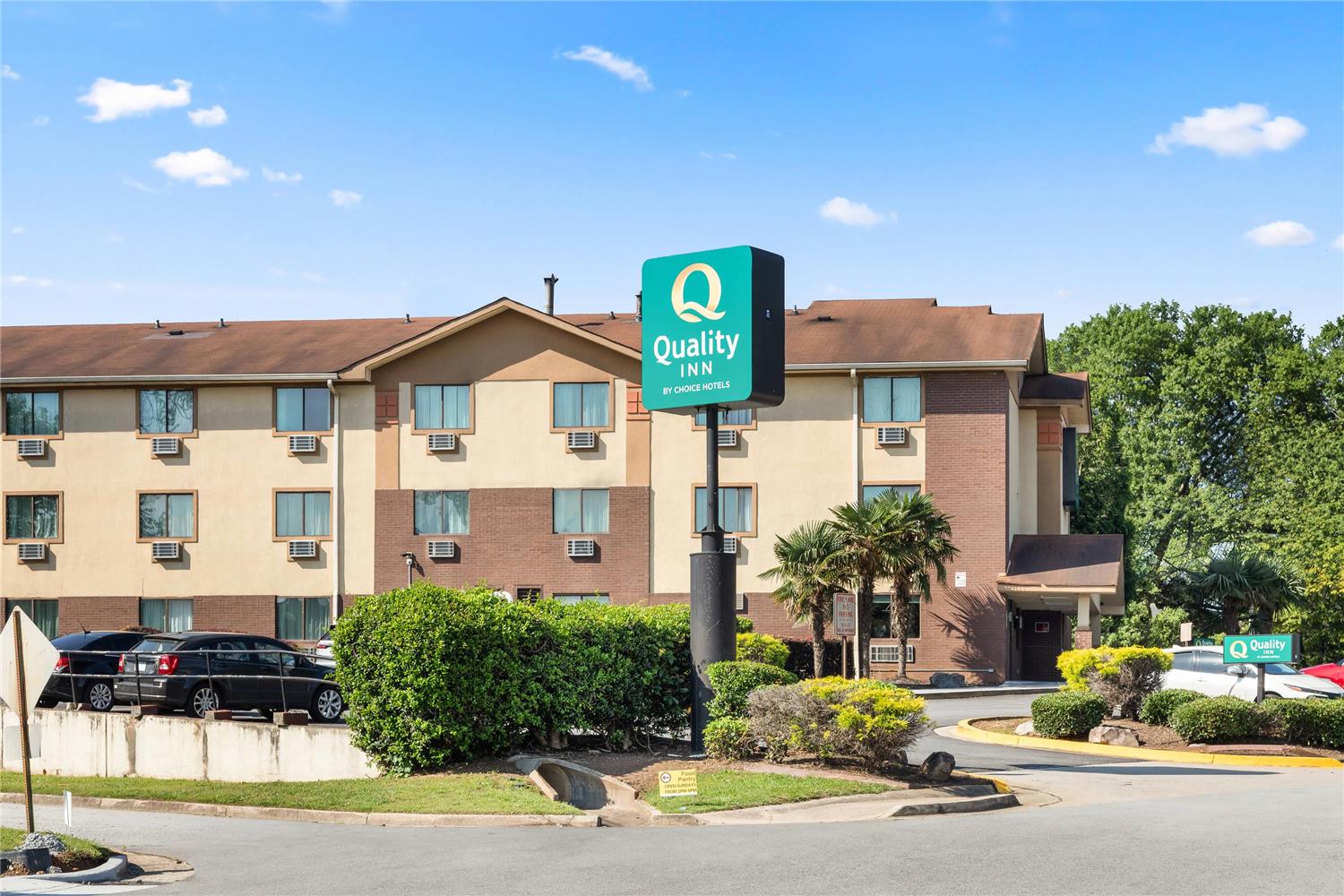 Quality Inn Atlanta Airport Central 5/32