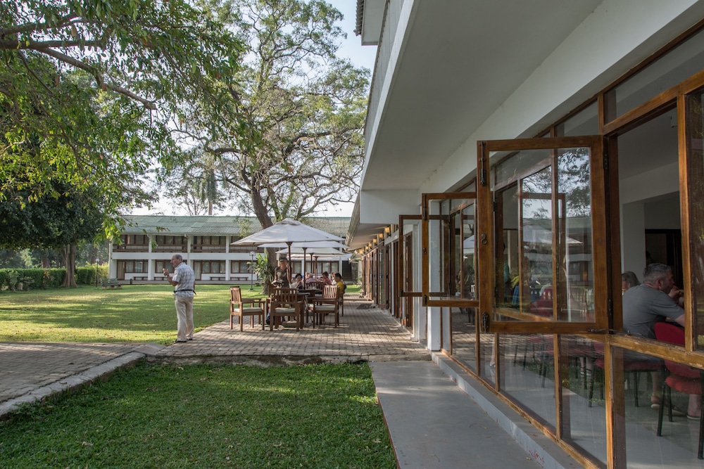 The Lakeside Hotel At Nuwarawewa 38/50