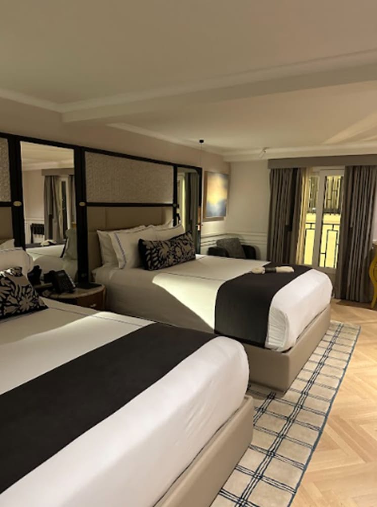 The Alest Hotel 14/45