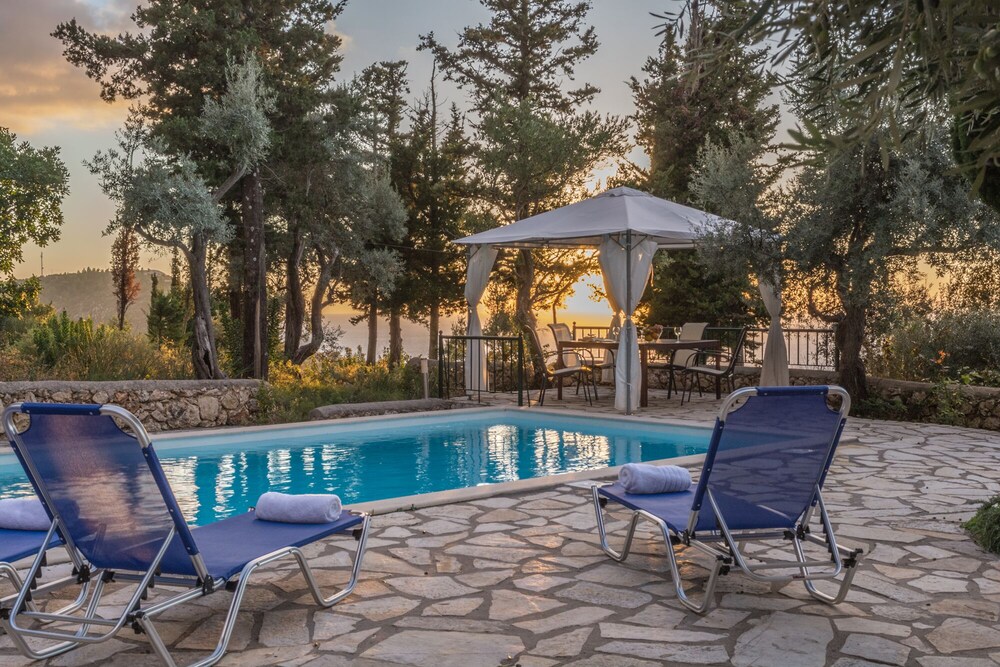 Nature Villas 30/44