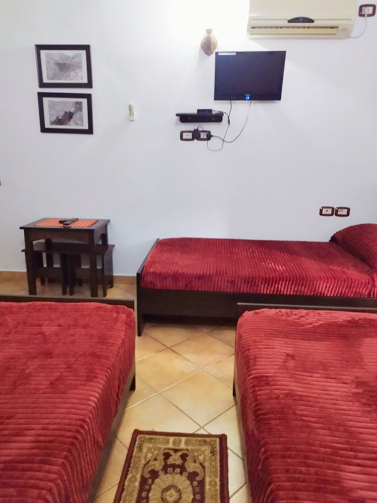 Hotel Guva Mangalem 33/61