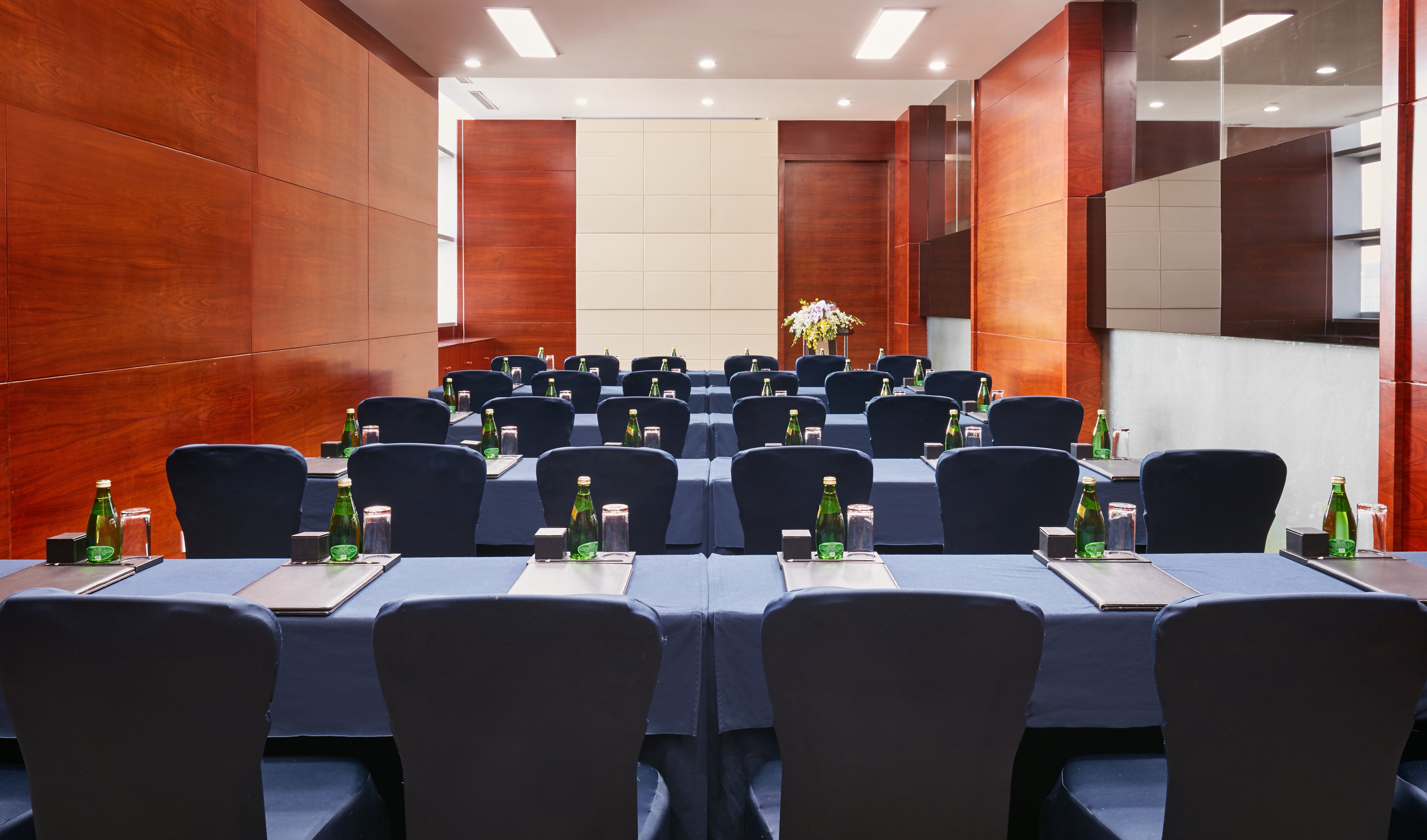 Intercontinental Nanjing 66/78