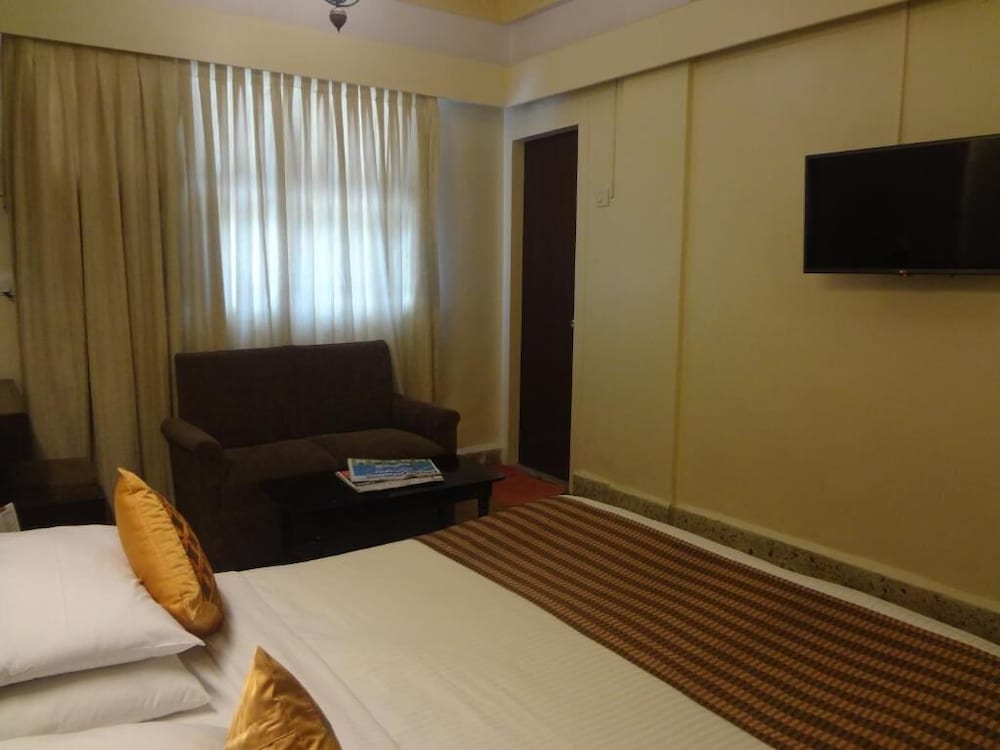 Bawa Regency 32/57
