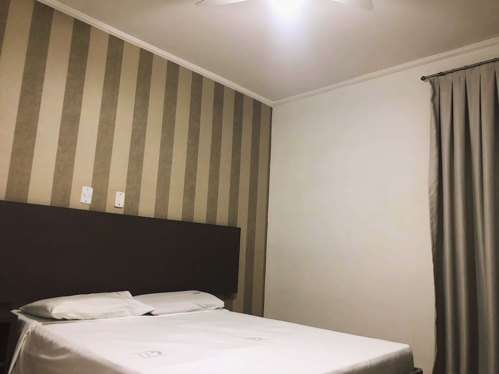 David Plaza Hotel 10/56