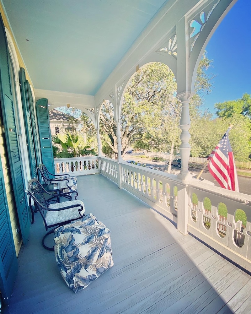Coppersmith Inn Bed and Breakfast 28/50