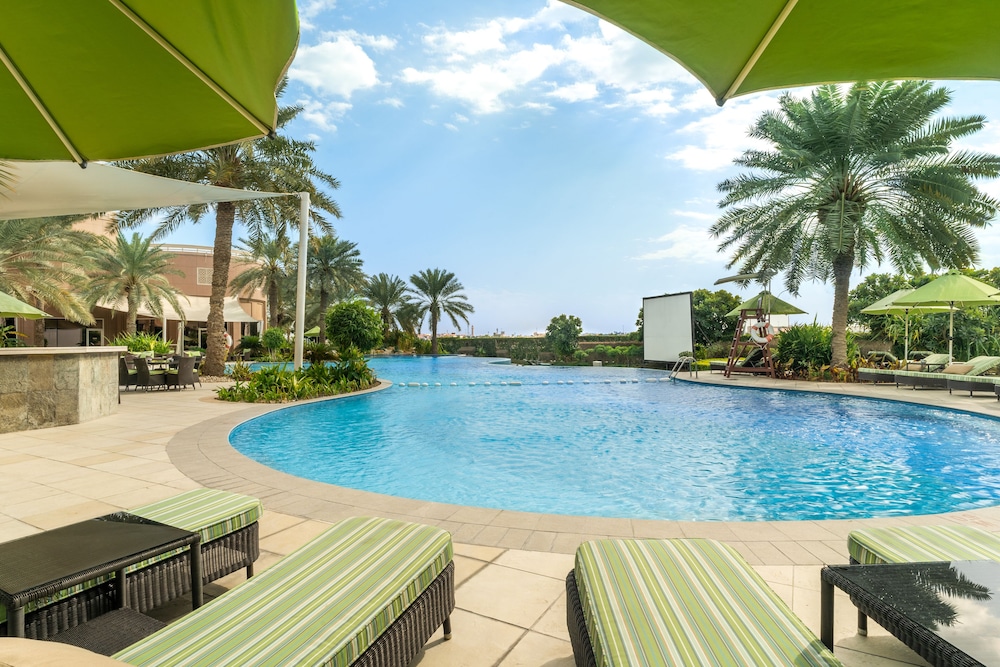 MOVENPICK HOTEL BAHRAIN 10/72