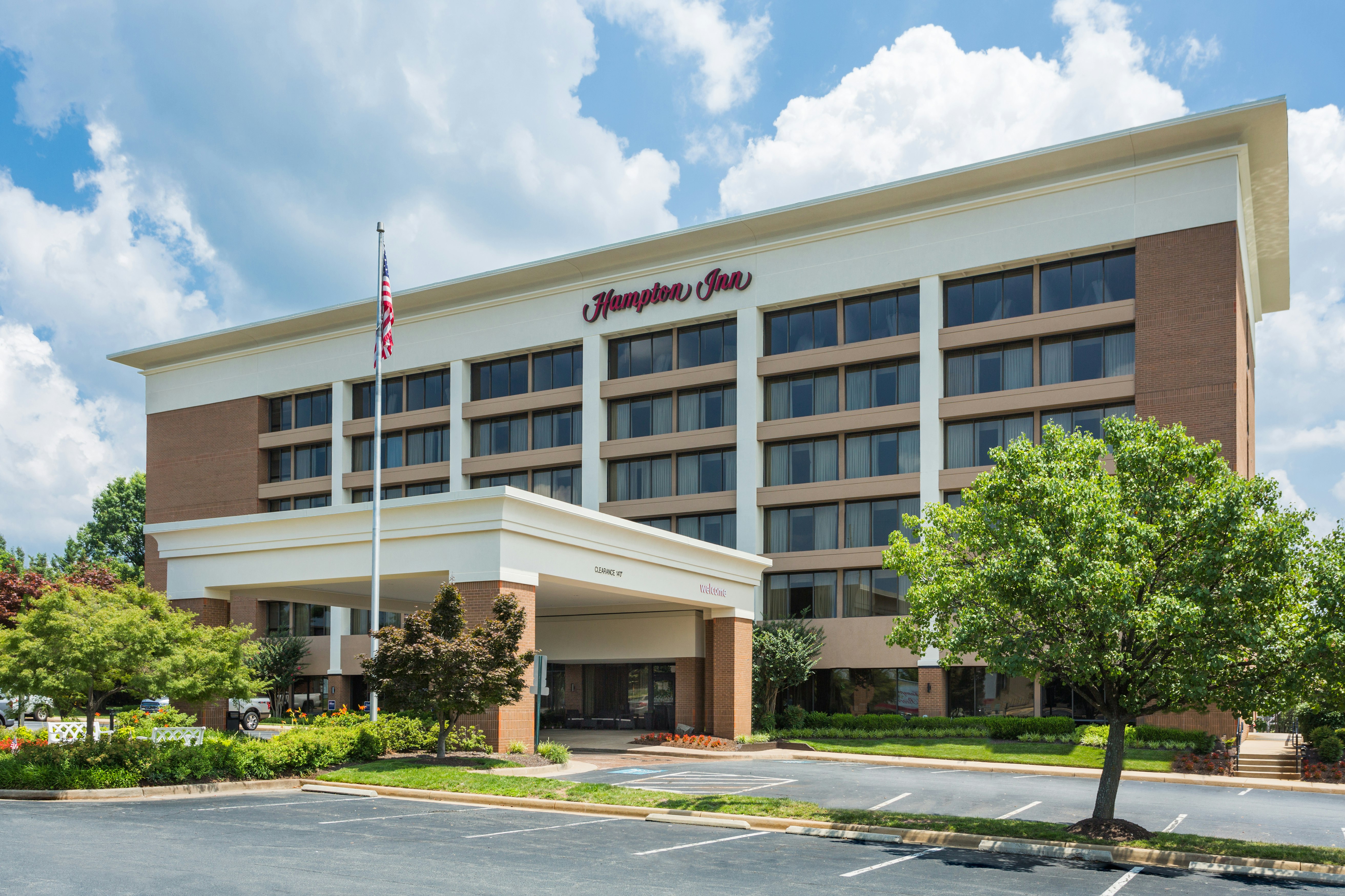 Hampton Inn Manassas 2/51