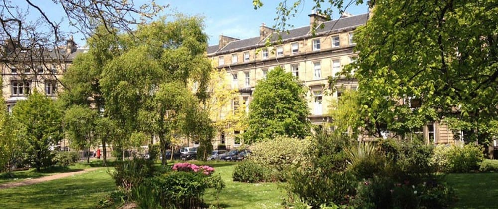 The Bonham Hotel 70/72