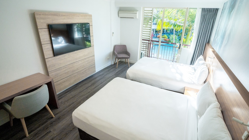 Novotel Cairns Oasis Resort 36/80