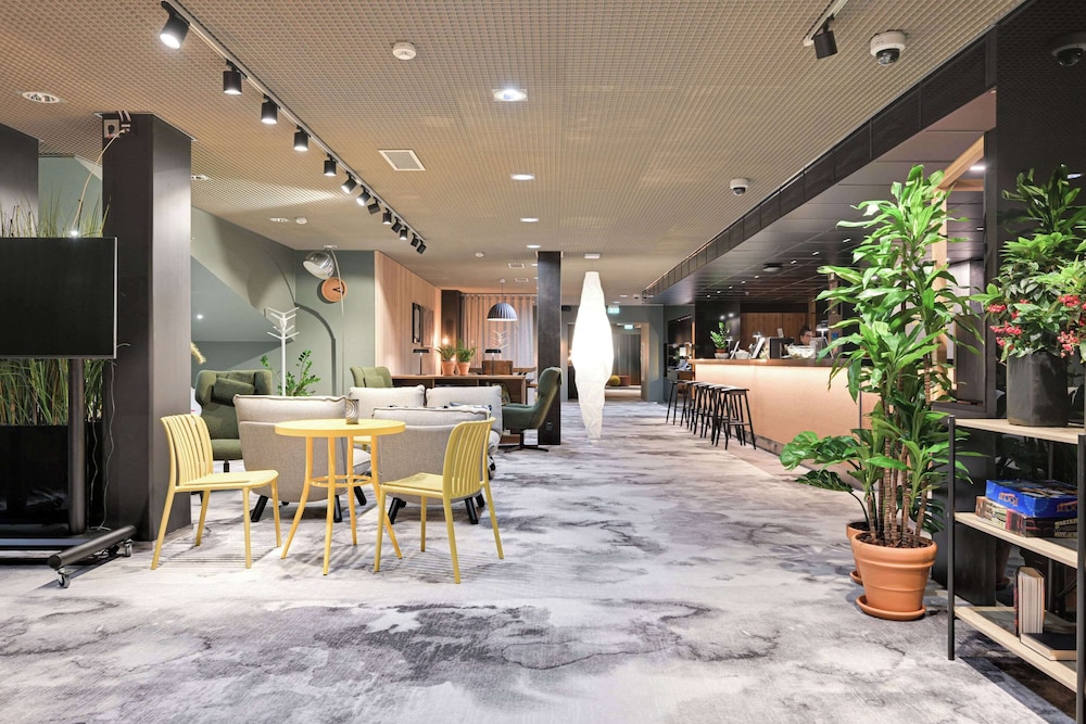 lobby