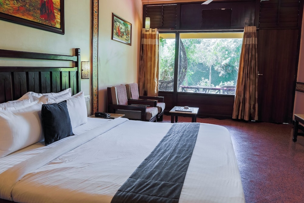Hotel Mount Regency 17/67