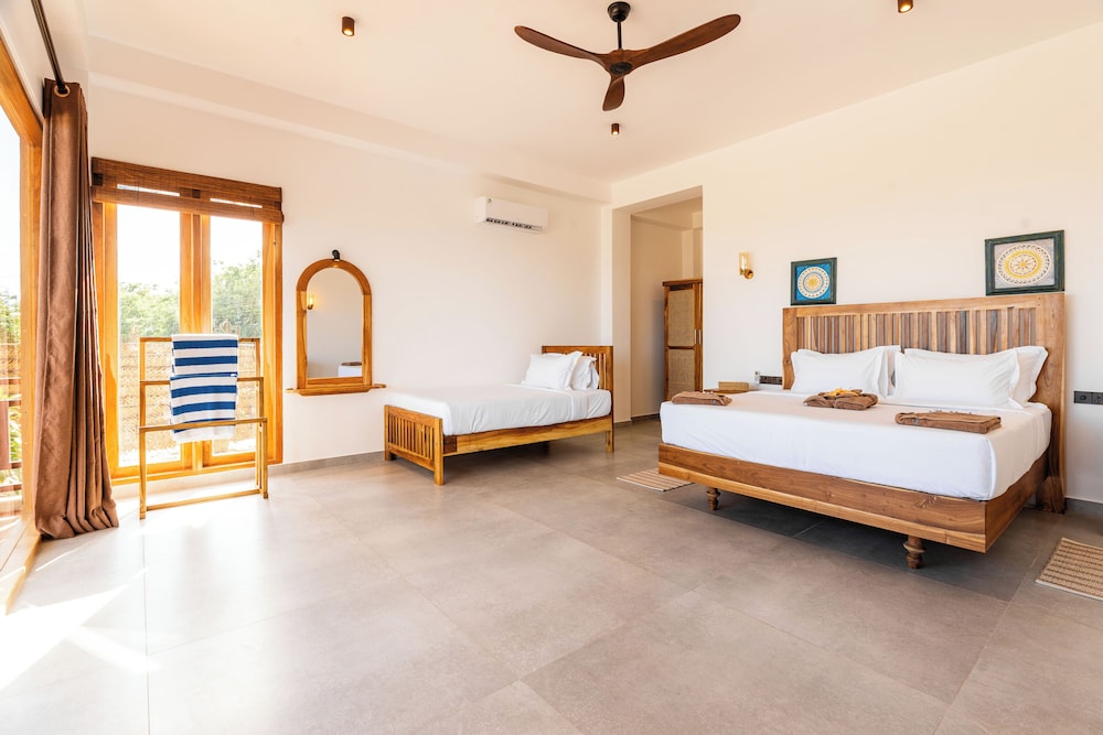 Ananthaya Beach 10/43