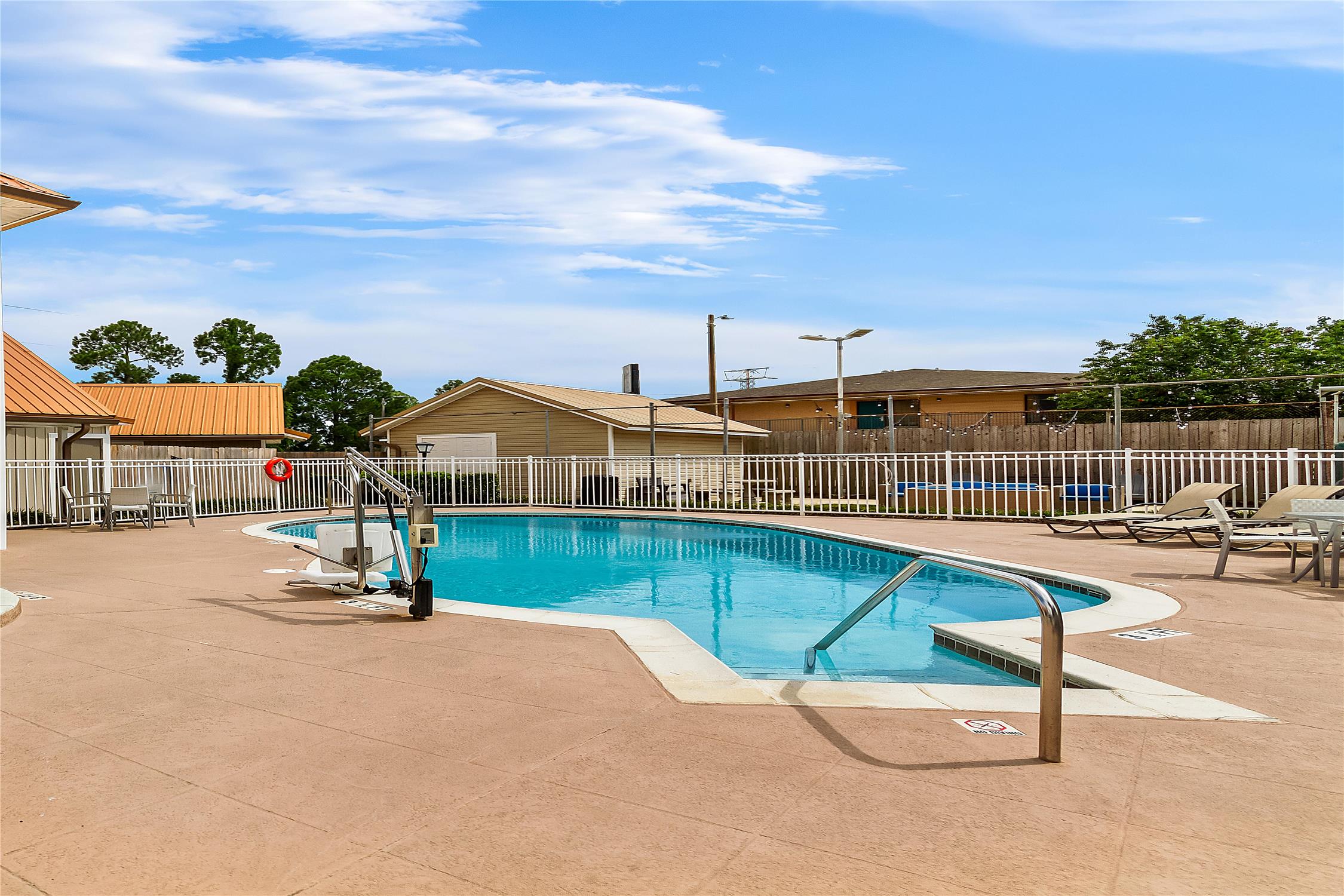 SureStay Studio by Best Western Pensacola 2/13