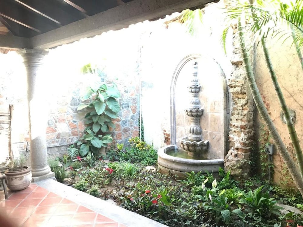 The Todos Santos Inn 5/83