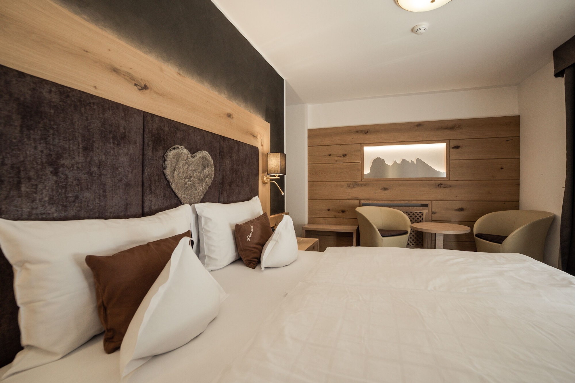 CLASSIC, DOUBLE BED, BALCONY