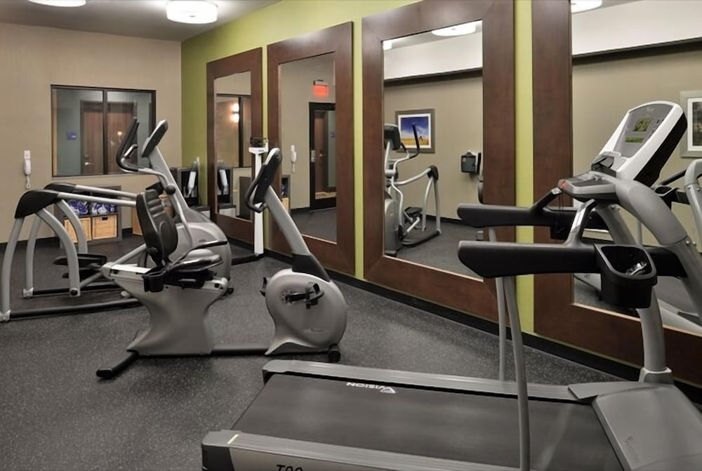 Holiday Inn Express Hotel Suites Schulenburg 42/71