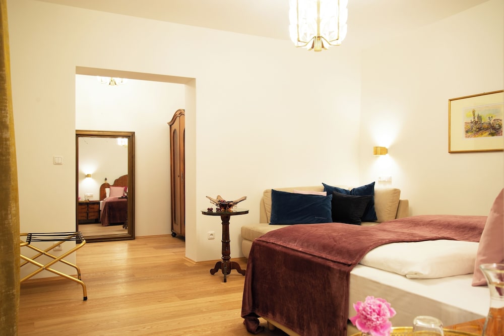 Austria Classic Hotel Wolfinger 40/50
