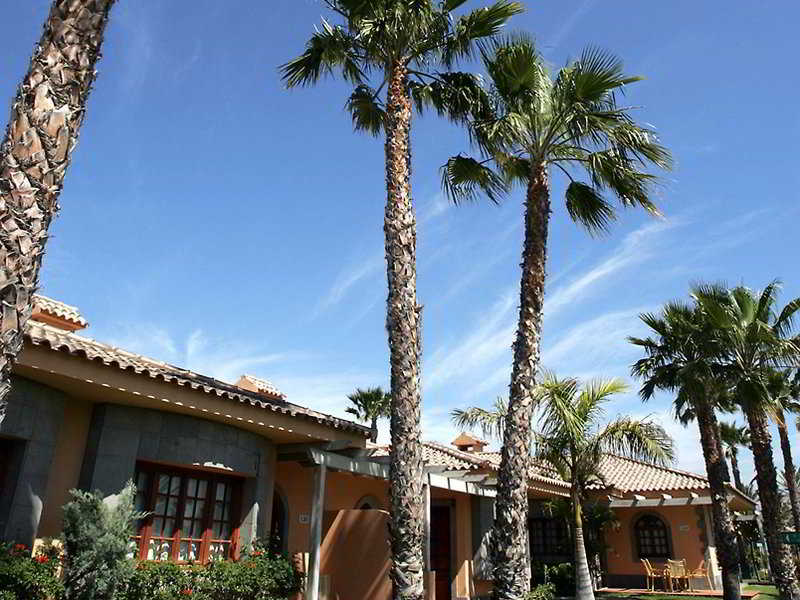 Suites & Villas by Dunas in San Bartolome de Tirajana