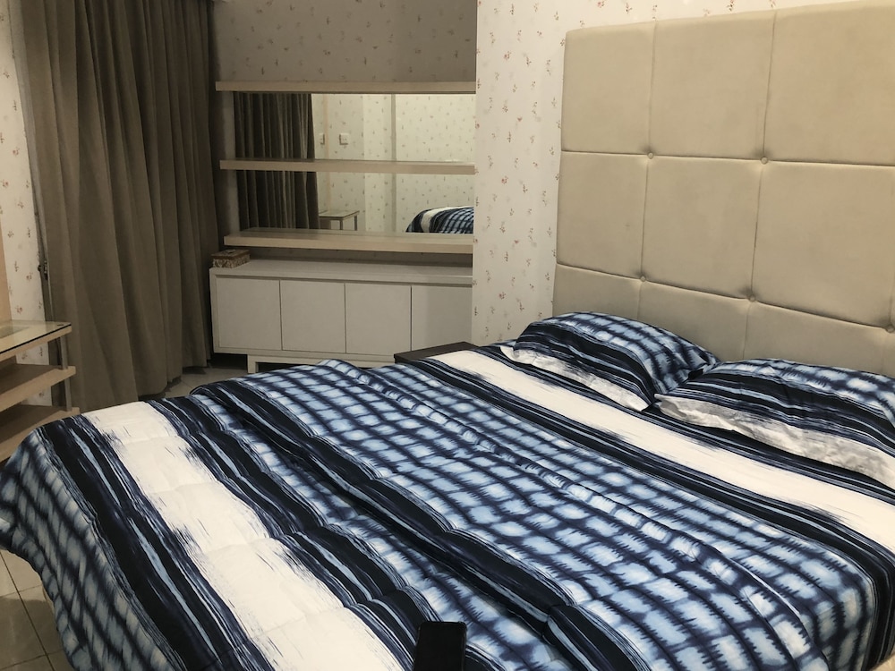 Sudirman Park Apartment By Merry 15/50
