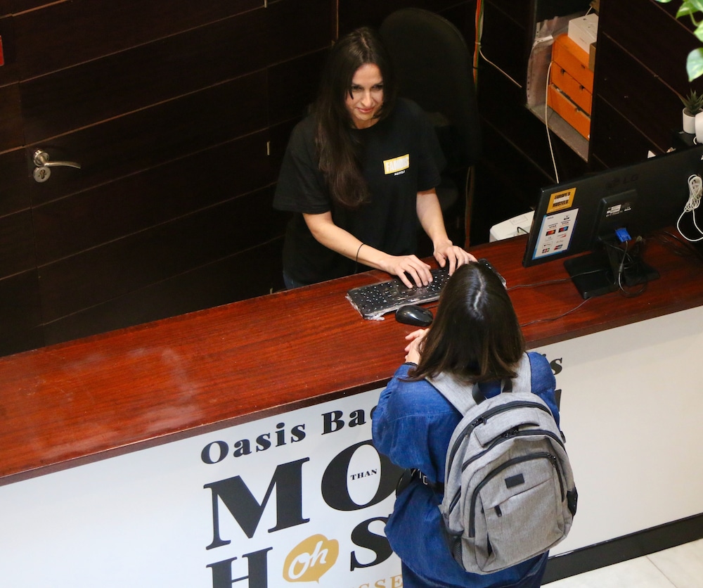 Oasis Backpackers Hostel Sevilla 2/45