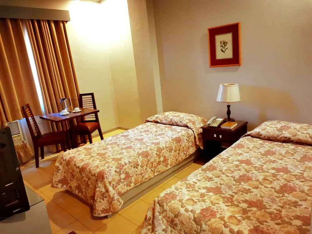 Casa Leticia Business Inn 19/57