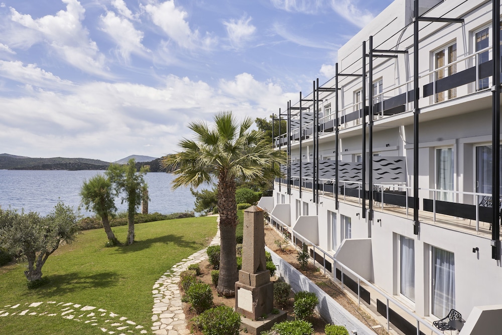 Xenia Poros Image Hotel 60/65